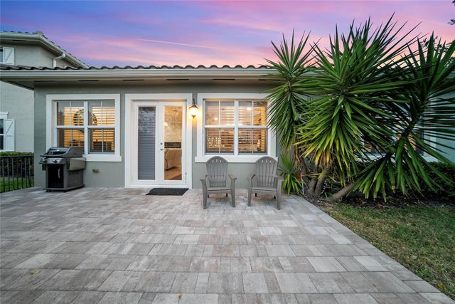 8550 Lakeside Bend, Parkland, FL 33076