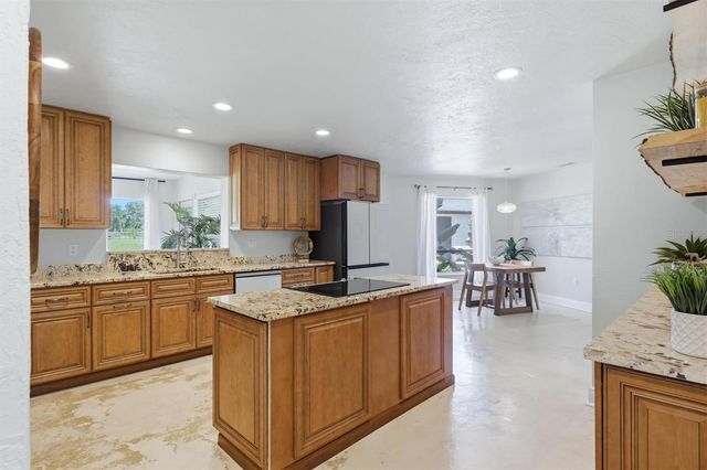 3810 HIDDEN RIVER ROAD, Sarasota, FL 34240