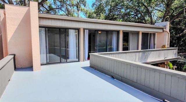 601 W OLD HWY 441 11B, Mount Dora, FL 32757