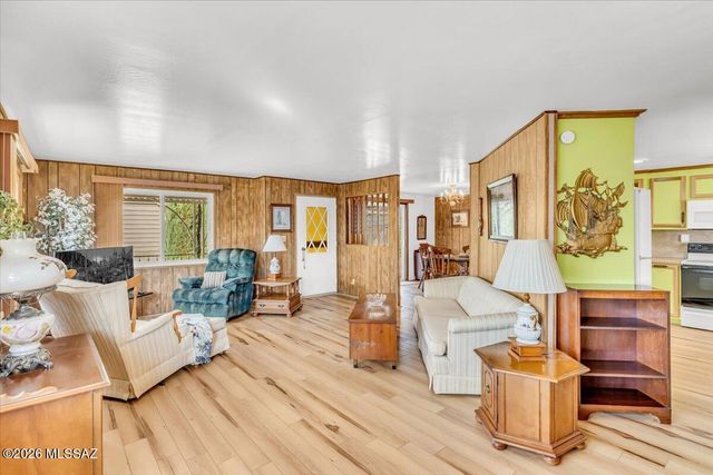 5840 W Flying W Street, Tucson, AZ 85713