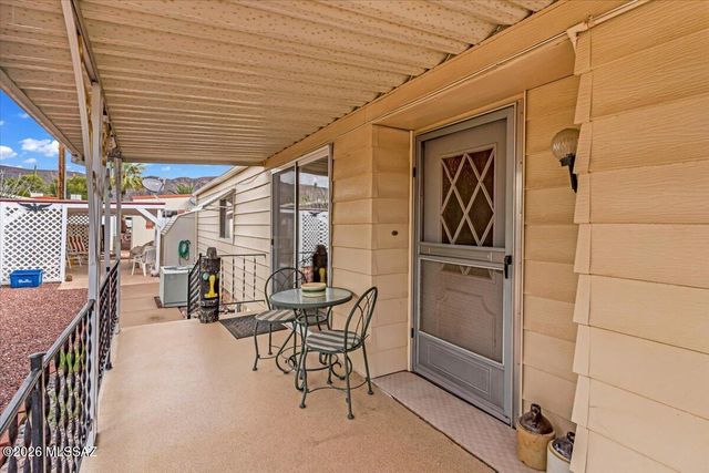 5840 W Flying W Street, Tucson, AZ 85713