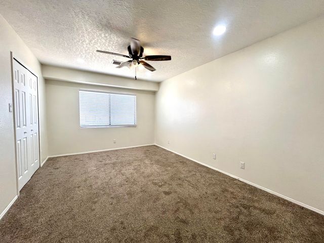 908 Riva Court NE, Rio Rancho, NM 87124