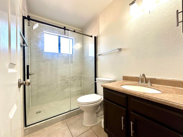 908 Riva Court NE, Rio Rancho, NM 87124