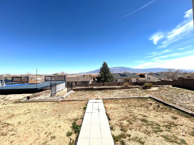 908 Riva Court NE, Rio Rancho, NM 87124