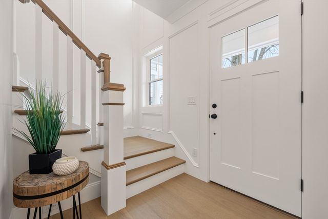 237 California St, Newton, MA 02456