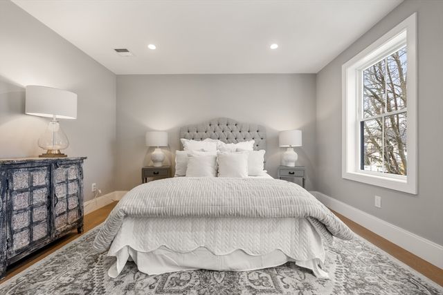 237 California St, Newton, MA 02456