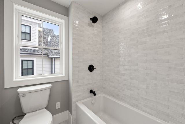 237 California St, Newton, MA 02456