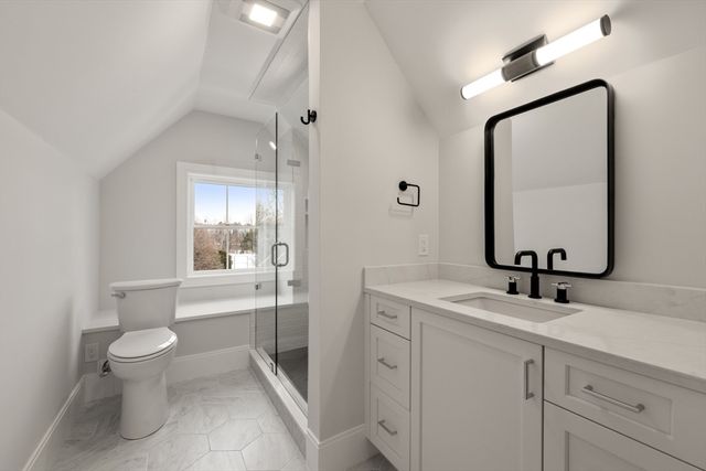 237 California St, Newton, MA 02456