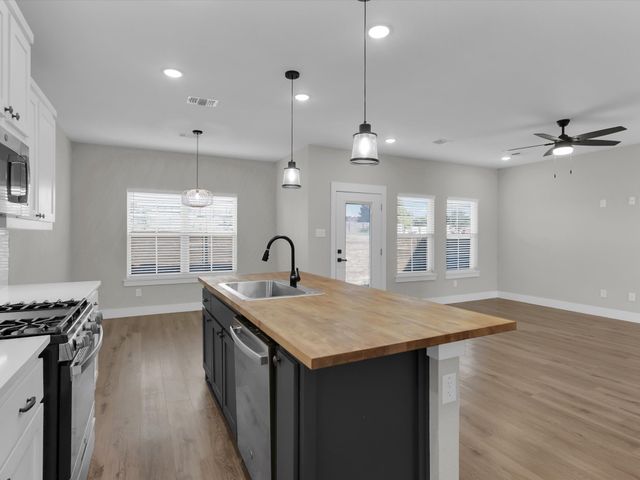 4905 Sweetbay Road, Sherman, TX 75092