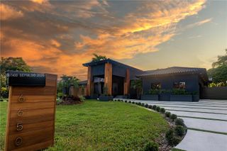 6650 SW 94th Ave, Miami, FL 33173