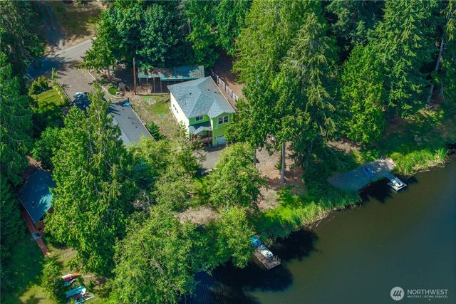 520 E Lakeshore Drive W, Shelton, WA 98584