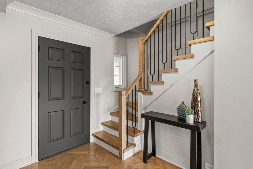 1288 Sunview Lane, Winnetka, IL 60093 — photo 4