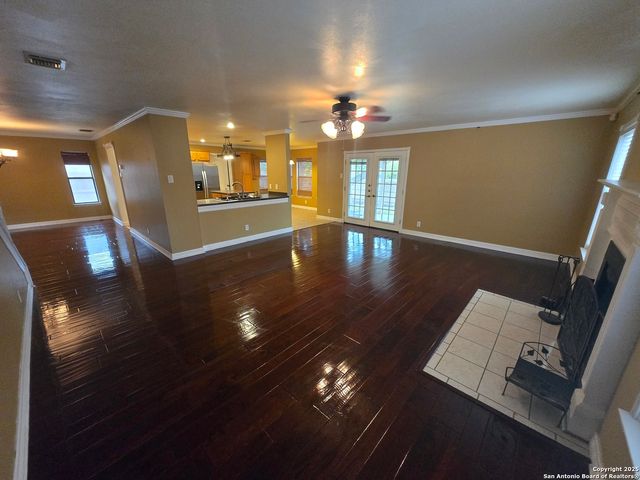 8007 Sunshine Trail, San Antonio, TX 78244
