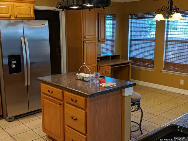 8007 Sunshine Trail, San Antonio, TX 78244