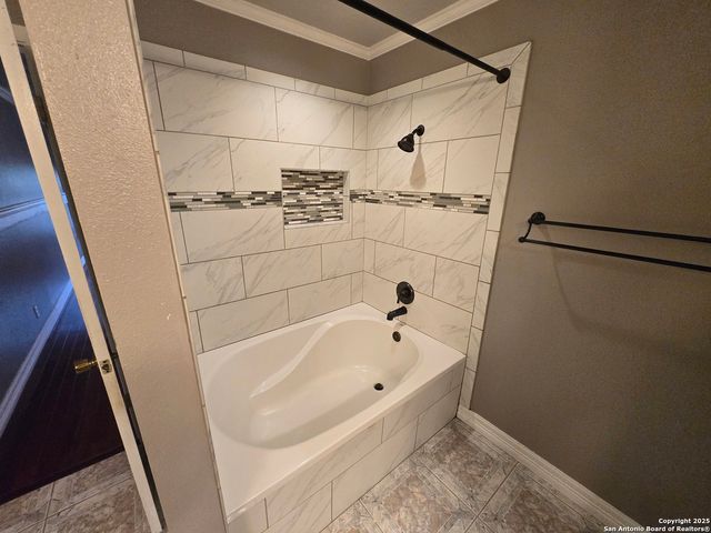 8007 Sunshine Trail, San Antonio, TX 78244