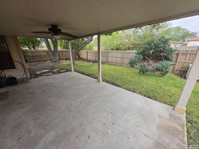 8007 Sunshine Trail, San Antonio, TX 78244