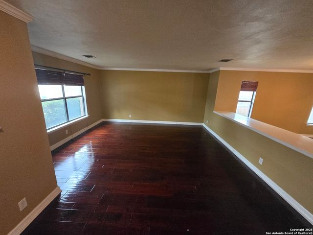 8007 Sunshine Trail, San Antonio, TX 78244