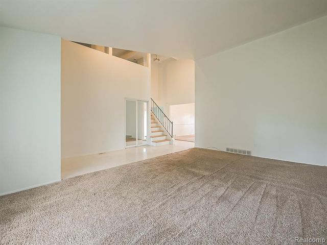 42195 Park Ridge Road, Novi, MI 48375