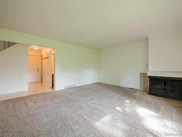 42195 Park Ridge Road, Novi, MI 48375