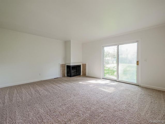 42195 Park Ridge Road, Novi, MI 48375