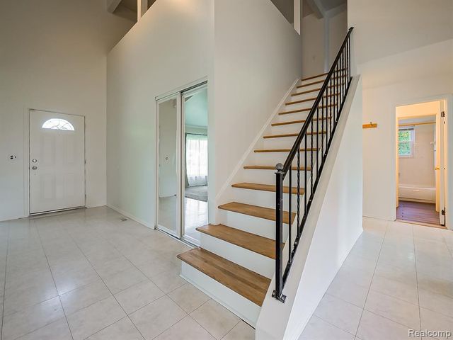 42195 Park Ridge Road, Novi, MI 48375