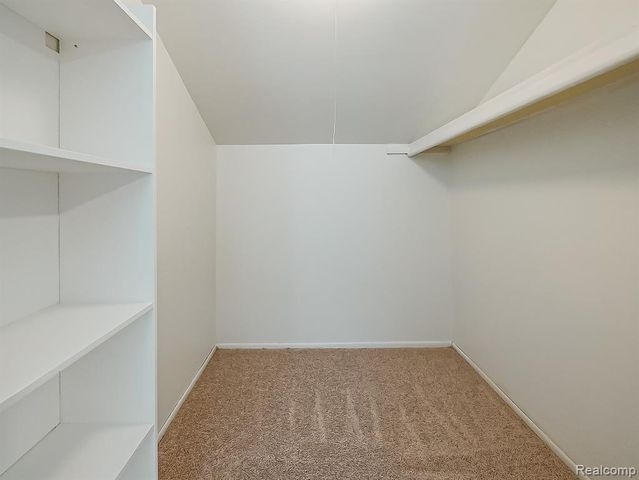 42195 Park Ridge Road, Novi, MI 48375