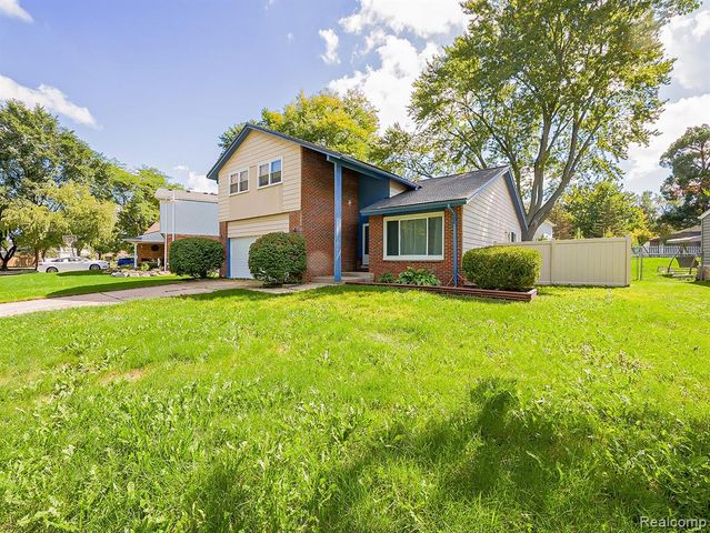 42195 Park Ridge Road, Novi, MI 48375