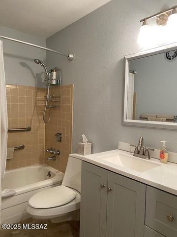 1745 S Jones Blvd Apt K111, Tucson, AZ 85713