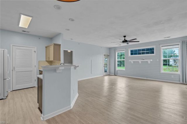 3414 Misty Dawn CT, Virginia Beach, VA 23456