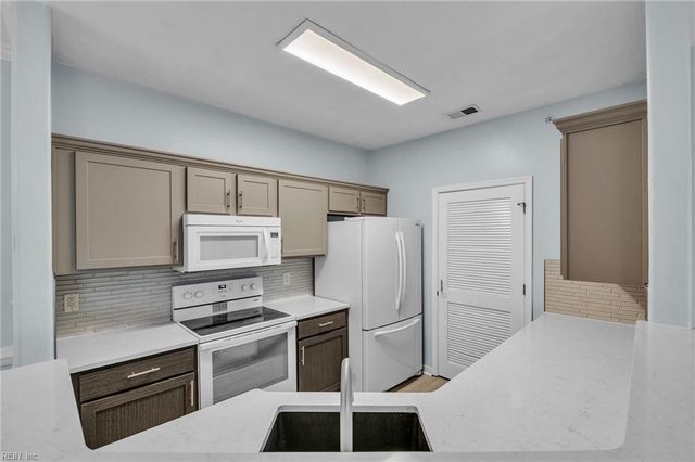 3414 Misty Dawn CT, Virginia Beach, VA 23456