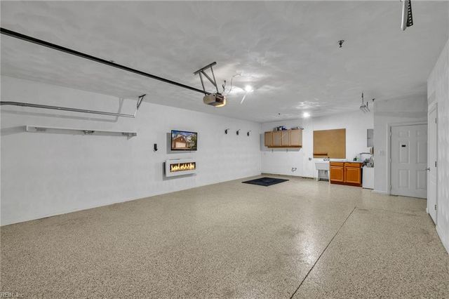 3414 Misty Dawn CT, Virginia Beach, VA 23456