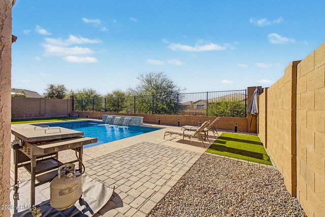 19038 W CAMERON Drive, Surprise, AZ 85388