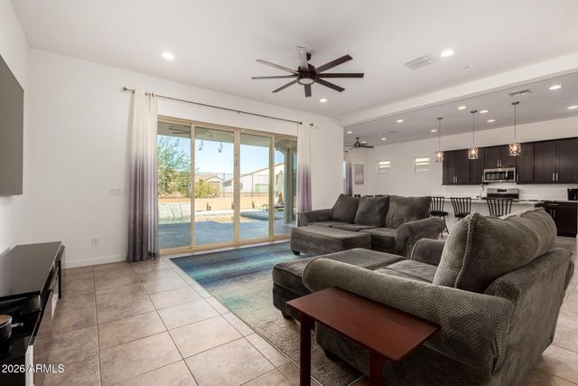 19038 W CAMERON Drive, Surprise, AZ 85388