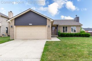 21637 Clifford Drive, Macomb Township, MI 48044