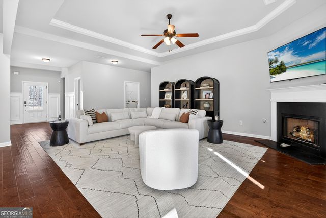 125 Atkins Lane, Fayetteville, GA 30215