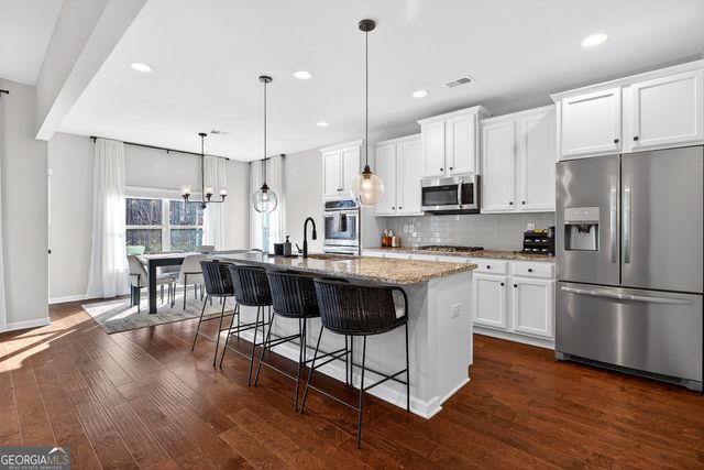 125 Atkins Lane, Fayetteville, GA 30215