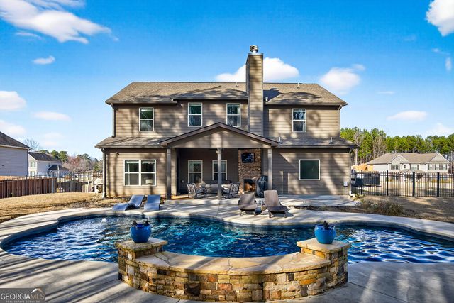 125 Atkins Lane, Fayetteville, GA 30215