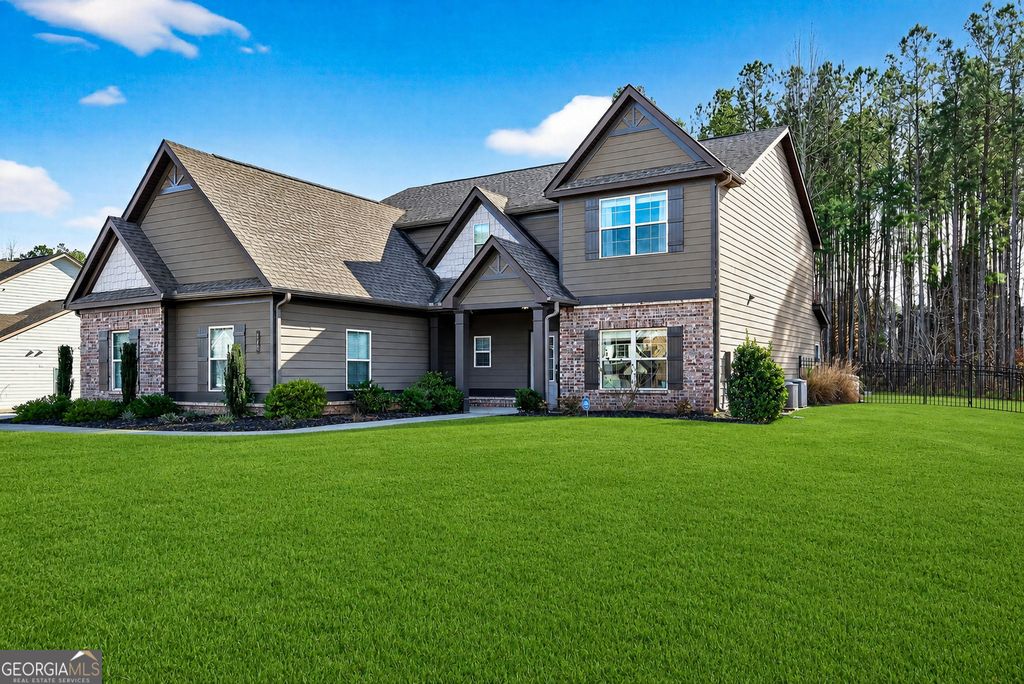 125 Atkins Lane, Fayetteville, GA 30215