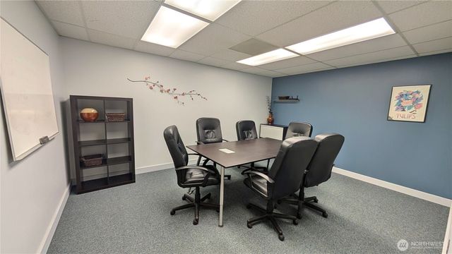 1621 Freeway Drive, Mount Vernon, WA 98273