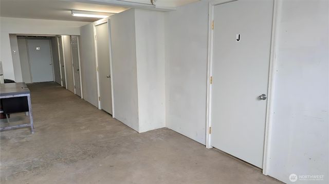 1621 Freeway Drive, Mount Vernon, WA 98273