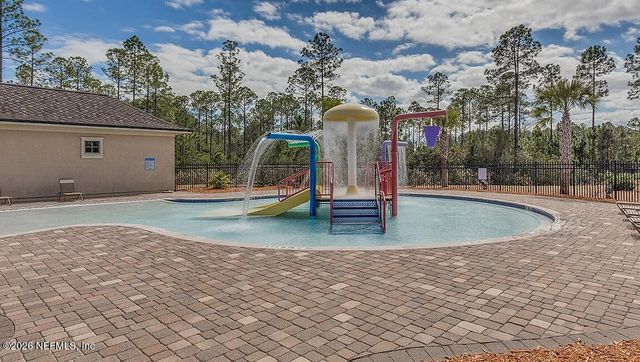 65378 RIVER GLEN Parkway, Yulee, FL 32097