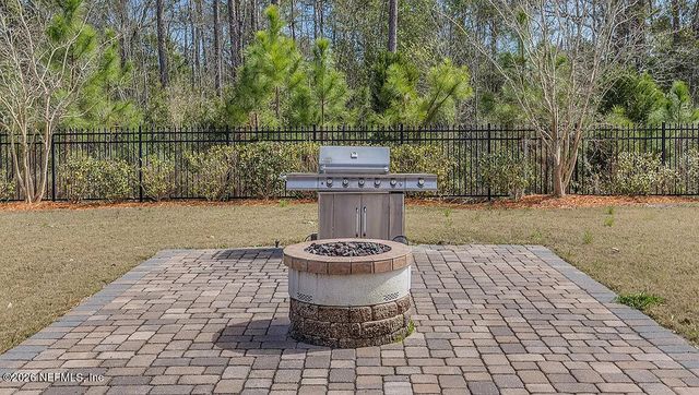 65378 RIVER GLEN Parkway, Yulee, FL 32097