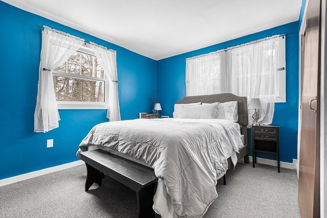 98 Pleasant St, Ayer, MA 01432