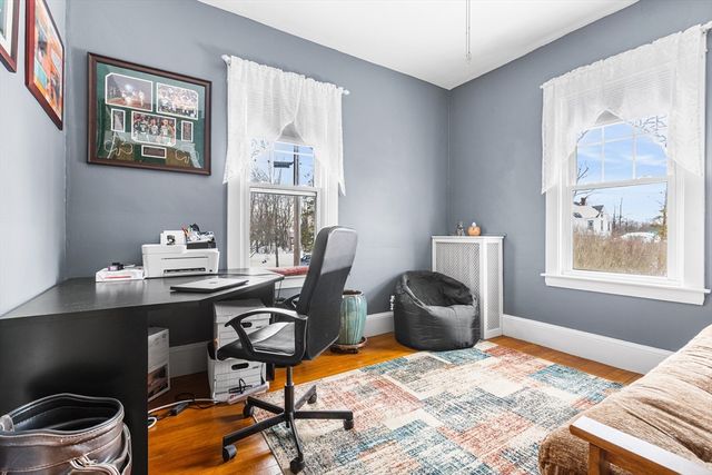 98 Pleasant St, Ayer, MA 01432