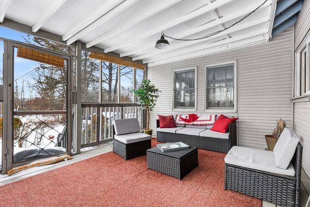 98 Pleasant St, Ayer, MA 01432