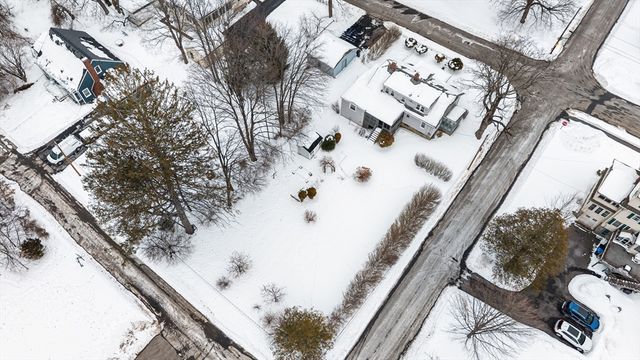 98 Pleasant St, Ayer, MA 01432