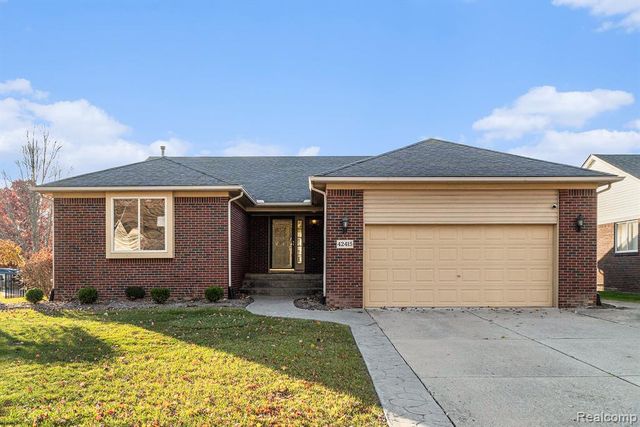 42415 Colorado Drive, Clinton Township, MI 48036
