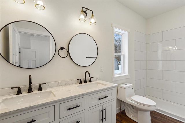 1402 E Road 3, Edgerton, WI 53534