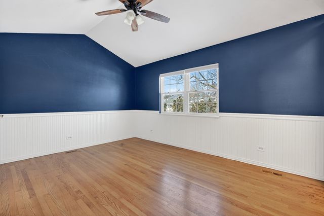 1333 Purdue Avenue, Naperville, IL 60565