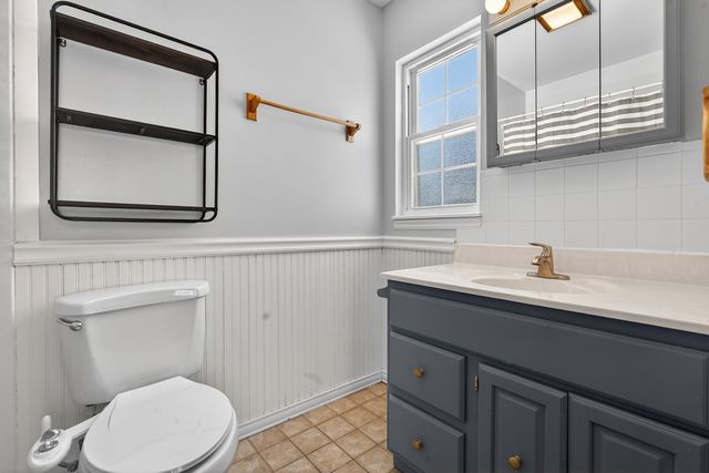 1333 Purdue Avenue, Naperville, IL 60565